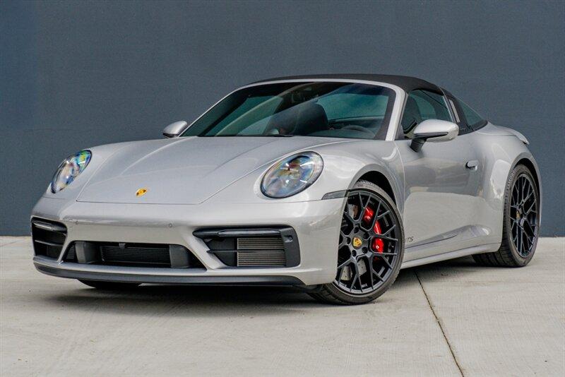 2024 Porsche 911 4S Targa 4 GTS photo 2