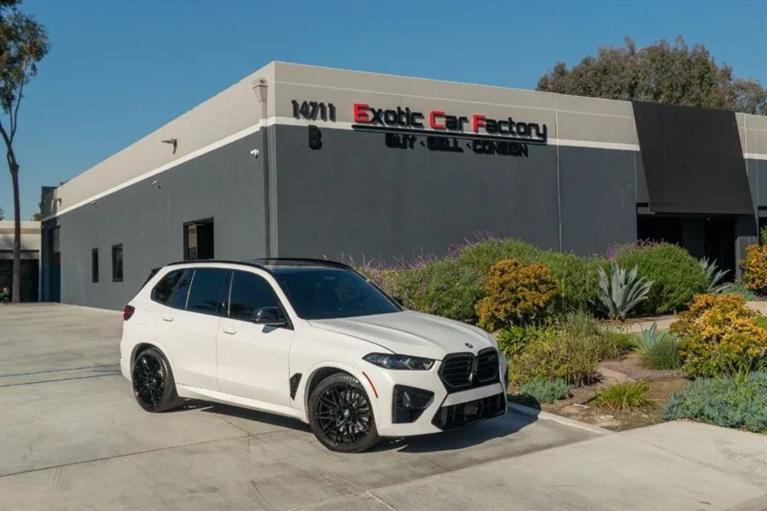 2025 BMW X5 M Competition's photo