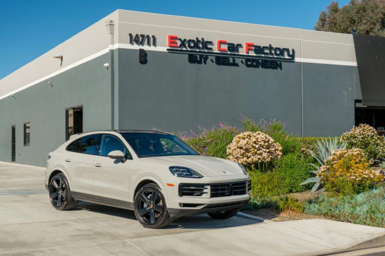 2025 Porsche Cayenne Coup Base