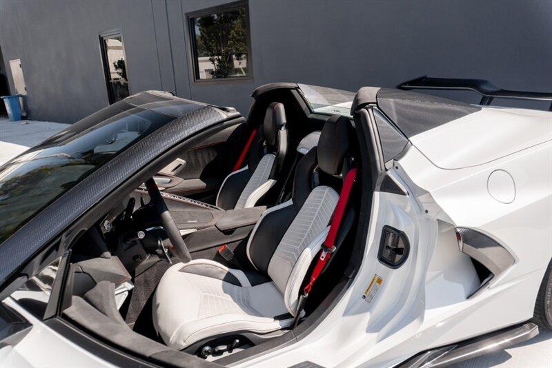 2023 Chevrolet Corvette Stingray Convertible photo 11