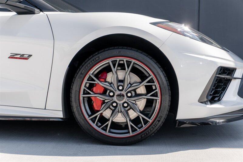 2023 Chevrolet Corvette Stingray Convertible photo 17