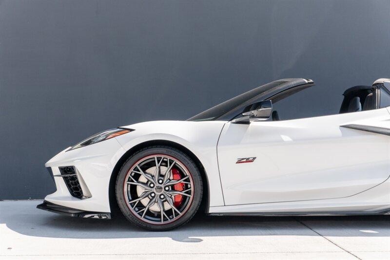 2023 Chevrolet Corvette Stingray Convertible photo 27