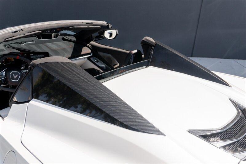 2023 Chevrolet Corvette Stingray Convertible photo 43