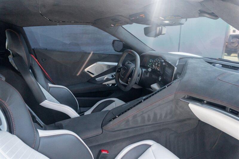 2023 Chevrolet Corvette Stingray Convertible photo 50