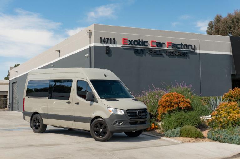 2021 Mercedes-Benz Sprinter Crew Van Base
