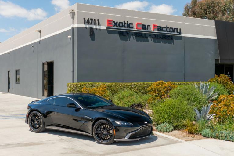 2020 Aston Martin Vantage Base