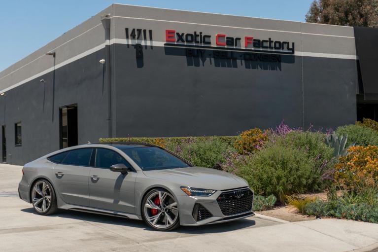 2021 Audi RS7 -'s photo