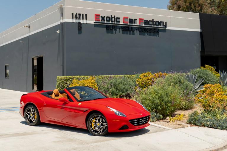 2016 Ferrari California -'s photo
