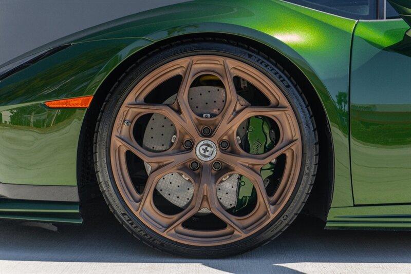 2023 Lamborghini Huracan Tecnica photo 7