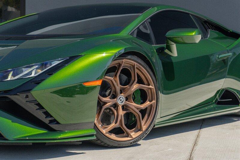 2023 Lamborghini Huracan Tecnica photo 13