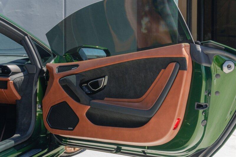 2023 Lamborghini Huracan Tecnica photo 52
