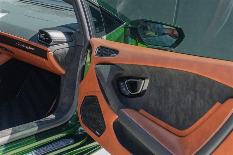 2023 Lamborghini Huracan Tecnica photo 53