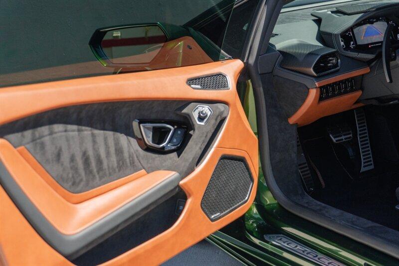 2023 Lamborghini Huracan Tecnica photo 61