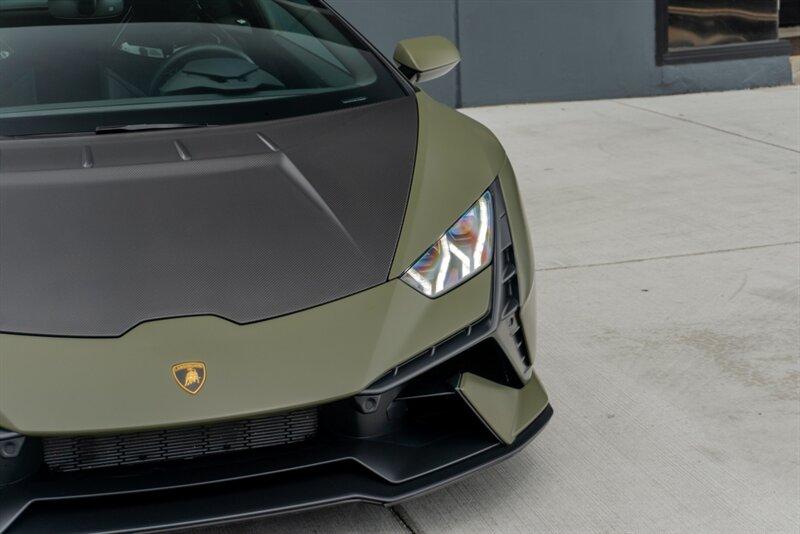 2023 Lamborghini Huracan Tecnica photo 20