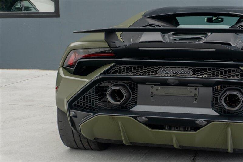 2023 Lamborghini Huracan Tecnica photo 39