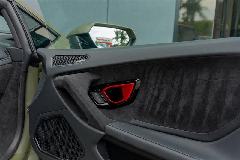 2023 Lamborghini Huracan Tecnica photo 56