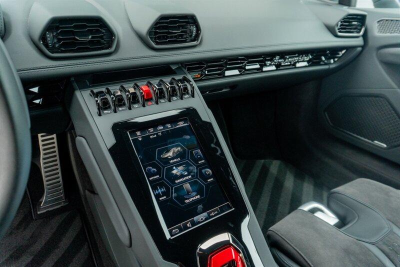 2023 Lamborghini Huracan Tecnica photo 61