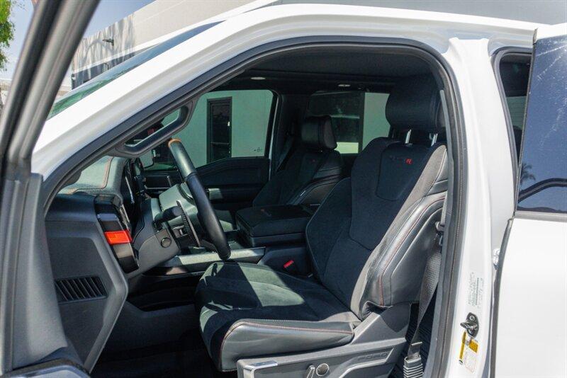 2023 Ford F-150 photo 12