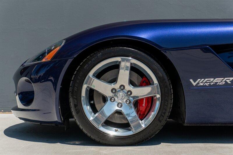 2008 Dodge Viper SRT10 photo 16
