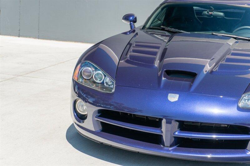 2008 Dodge Viper SRT10 photo 25