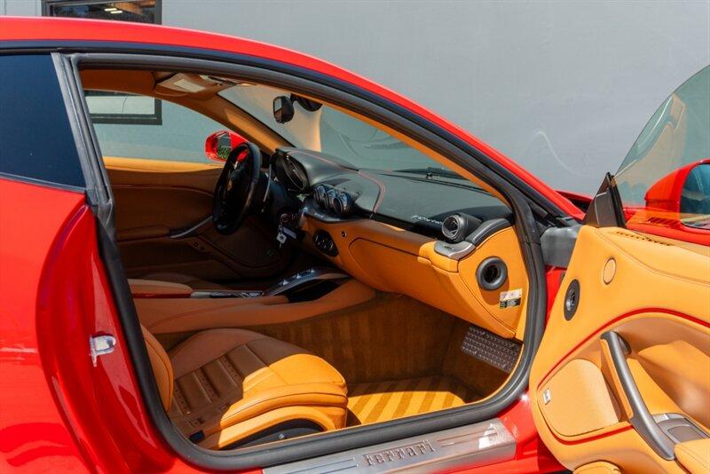 2017 Ferrari F12 Berlinetta Berlinetta photo 12
