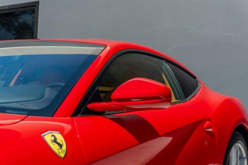 2017 Ferrari F12 Berlinetta Berlinetta photo 31