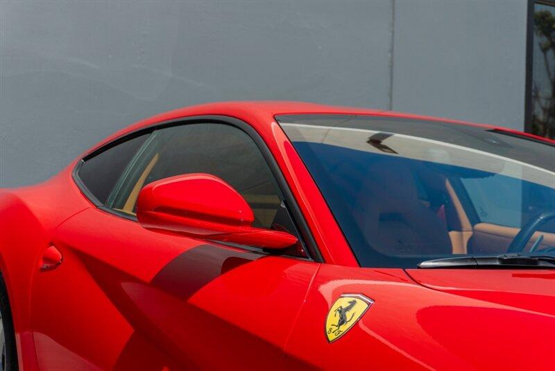 2017 Ferrari F12 Berlinetta Berlinetta photo 32