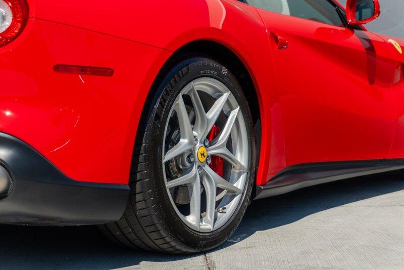 2017 Ferrari F12 Berlinetta Berlinetta photo 41
