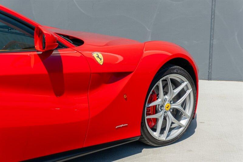 2017 Ferrari F12 Berlinetta Berlinetta photo 42