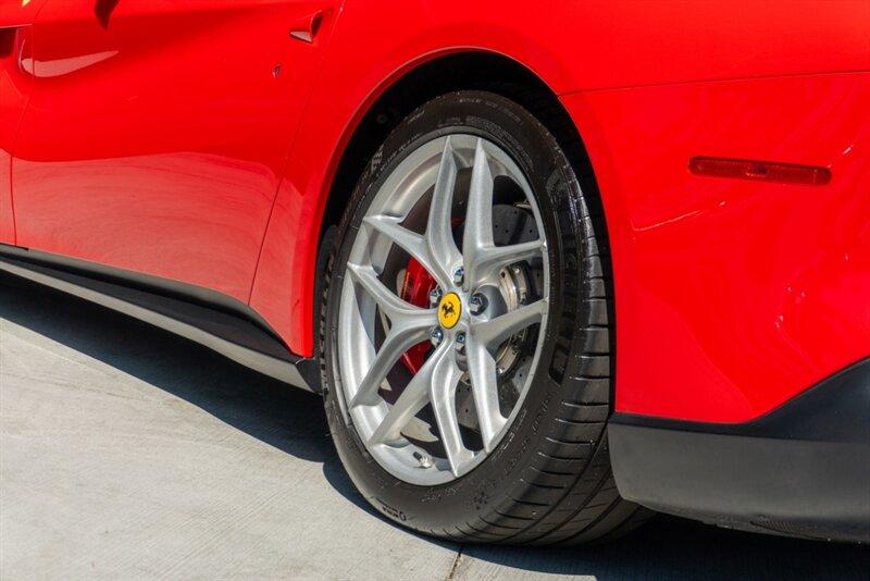 2017 Ferrari F12 Berlinetta Berlinetta photo 47