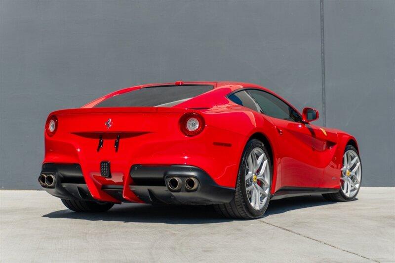 2017 Ferrari F12 Berlinetta Berlinetta photo 6