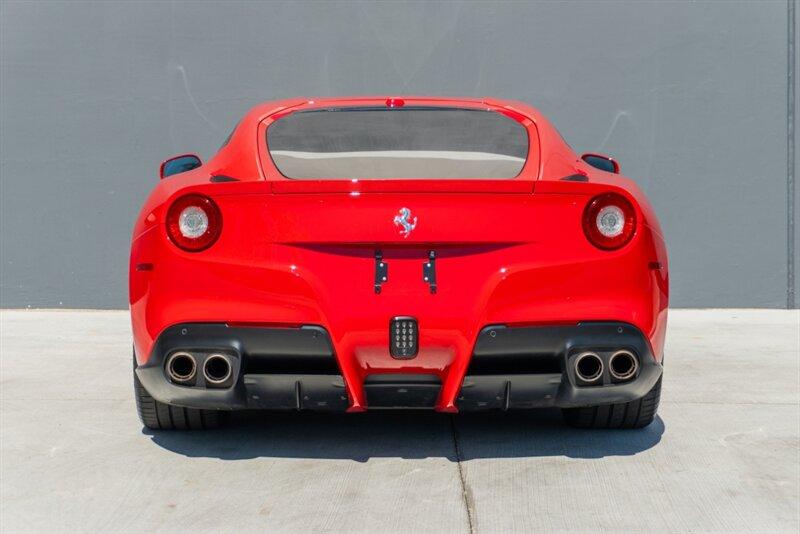 2017 Ferrari F12 Berlinetta Berlinetta photo 7