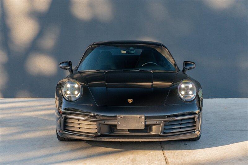 2021 Porsche 911 4 photo 2