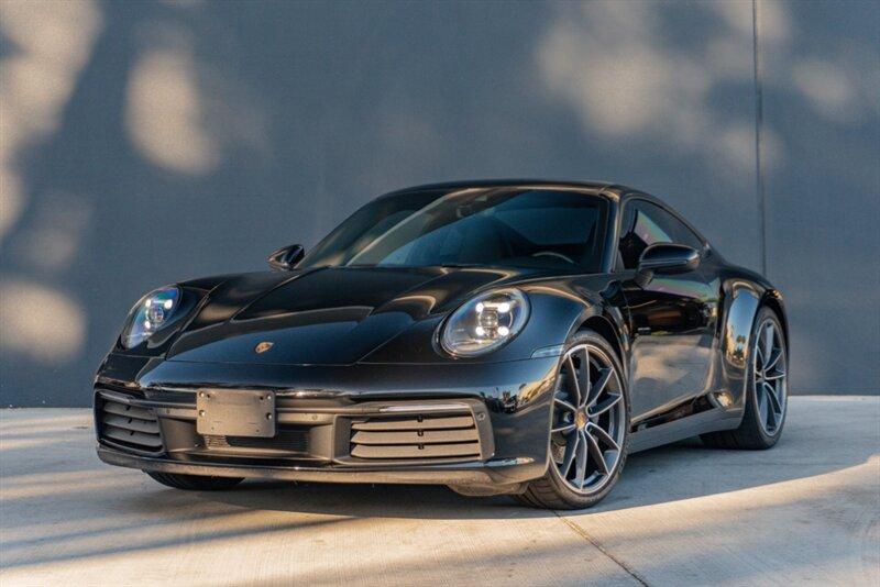 2021 Porsche 911 4 photo 3