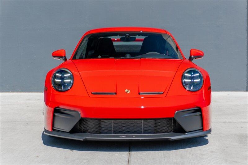 2025 Porsche 911 GT3 Touring photo 2