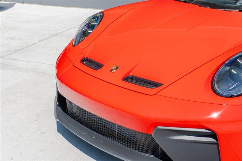 2025 Porsche 911 GT3 Touring photo 21