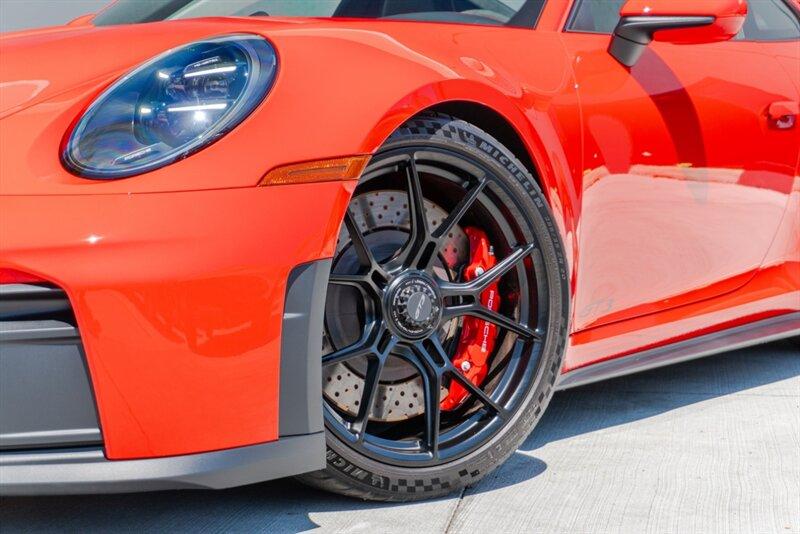 2025 Porsche 911 GT3 Touring photo 22