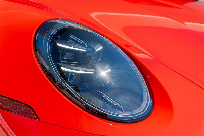 2025 Porsche 911 GT3 Touring photo 29