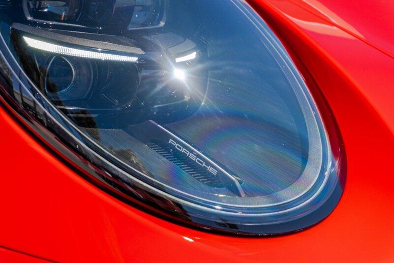 2025 Porsche 911 GT3 Touring photo 30