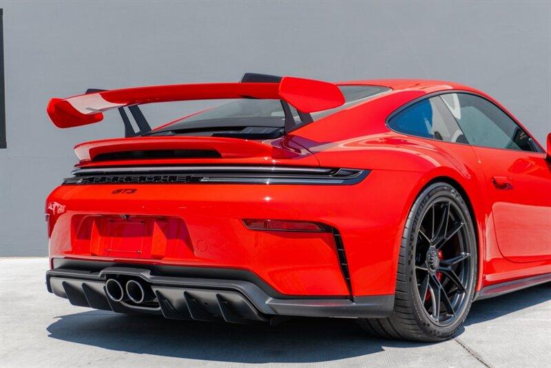 2025 Porsche 911 GT3 Touring photo 43
