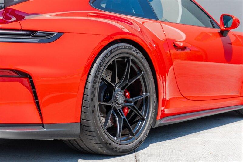 2025 Porsche 911 GT3 Touring photo 45