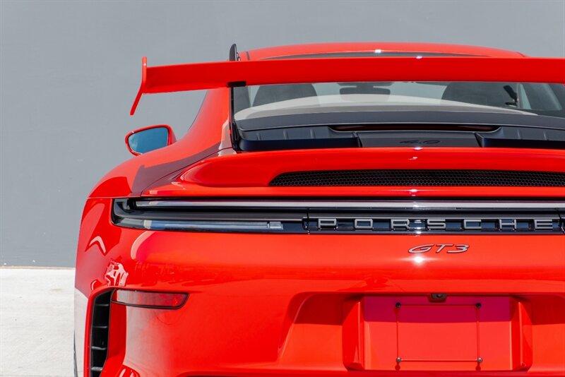 2025 Porsche 911 GT3 Touring photo 47