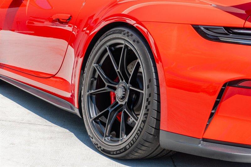 2025 Porsche 911 GT3 Touring photo 50