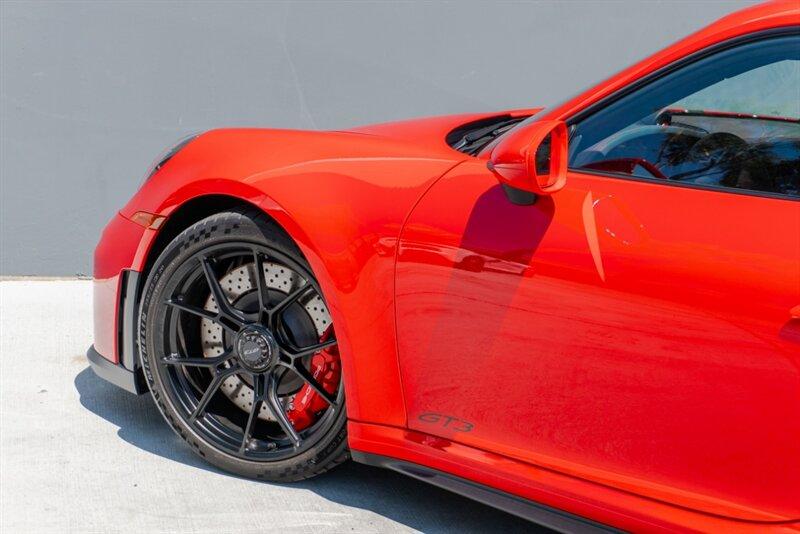 2025 Porsche 911 GT3 Touring photo 51