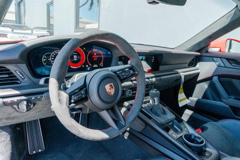 2025 Porsche 911 GT3 Touring photo 52