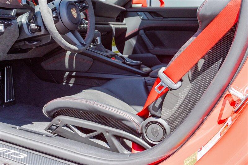 2025 Porsche 911 GT3 Touring photo 54