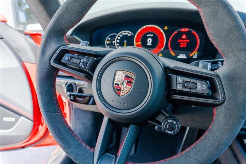 2025 Porsche 911 GT3 Touring photo 67