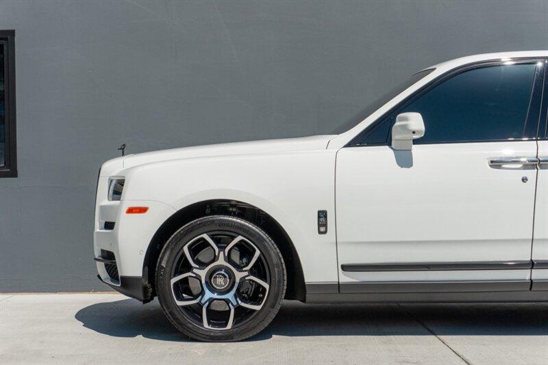 2024 Rolls Royce Cullinan Black Badge photo 32