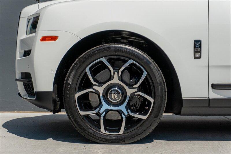 2024 Rolls Royce Cullinan Black Badge photo 33