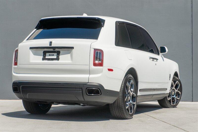 2024 Rolls Royce Cullinan Black Badge photo 6